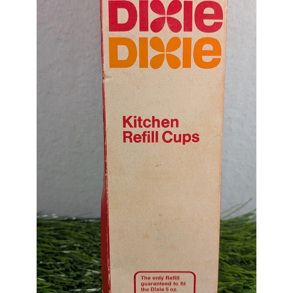 Vintage DIXIE Wax Cups 50 Kitchen 5oz Refills Psychedelic Swirl Design 1970 NOS